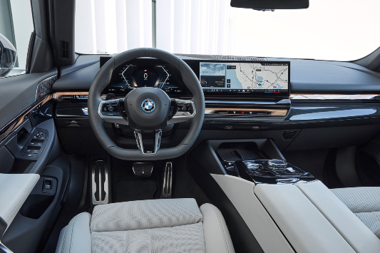 2024 BMW i5 내부디자인