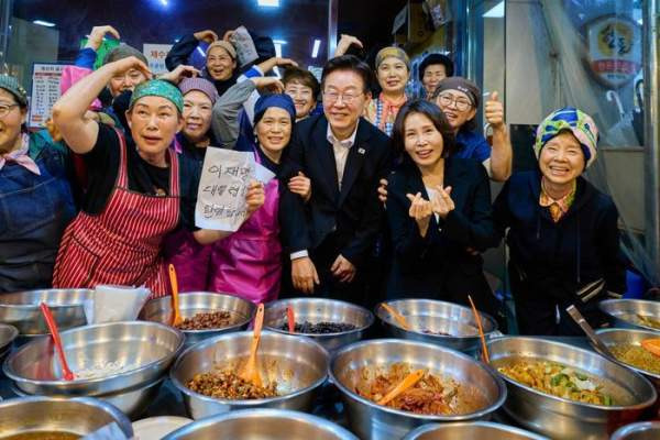 이 대통령 자갈치시장 방문, 안보 행보 후 민생 경제 소통 총정리