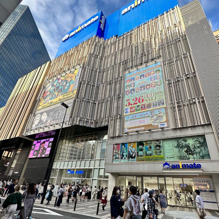 애니메이트 이케부쿠로 본점 01