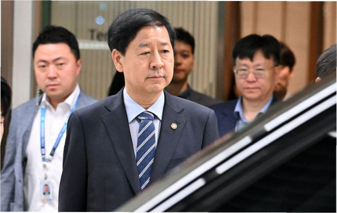 구윤철 베선트 회동: 한국 부총리&middot;미 재무장관 워킹턴 담판 이유와 환율 안정과 26조 추경, 대미 투자 특별법 총정리