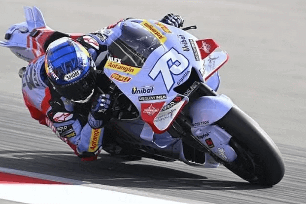 알렉스 마르케스, 그림자 속에서도 빛나는 스스로의 길