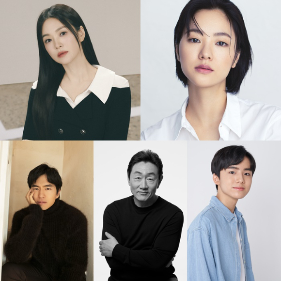 배우 송혜교&#44; 전여빈&#44; 이진욱&#44; 허준호&#44; 문우진이 &#39;검은 수녀들&#39;에 출연한다. [사진=UAA&#44; 매니지먼트mmm&#44; BH엔터테인먼트&#44; 스토리제이컴퍼니]
