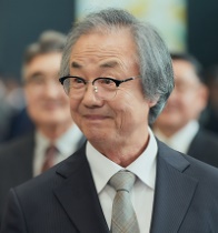 정동환