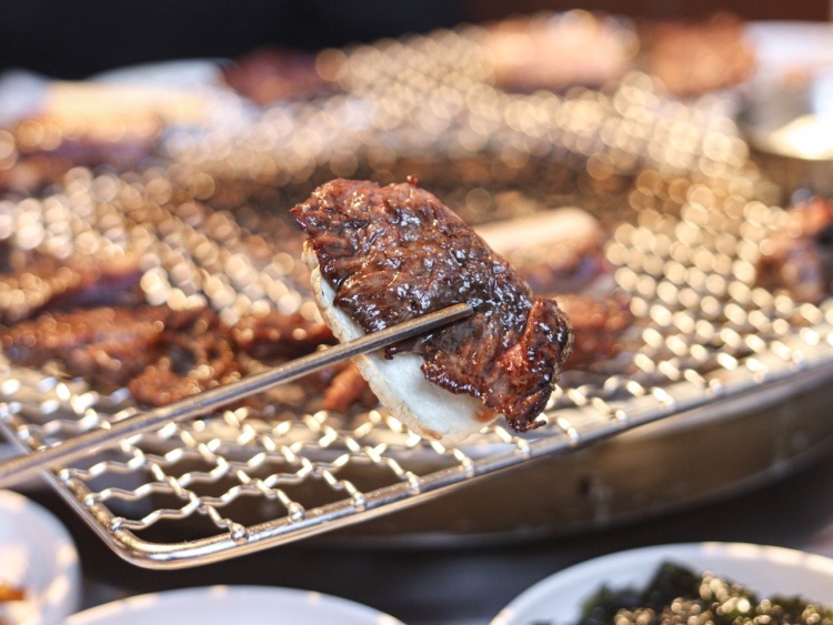 생방송오늘저녁 부산 해운대 한우 숯불 갈비, 꽃갈비, 생고기 육회 비빔밥 맛집 추천