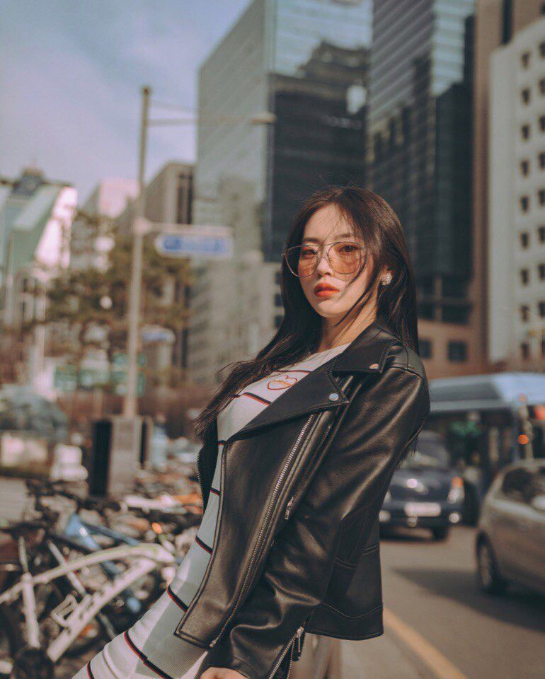 시크한 스타일의 데일리룩 패션스타일 사진 모음 시크한 스타일의 데일리룩 패션스타일 사진 모음