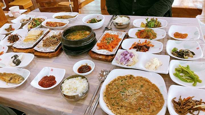 토요일은 밥이좋아 토밥 예산 수덕사 맛집 추천 토밥좋아 위치