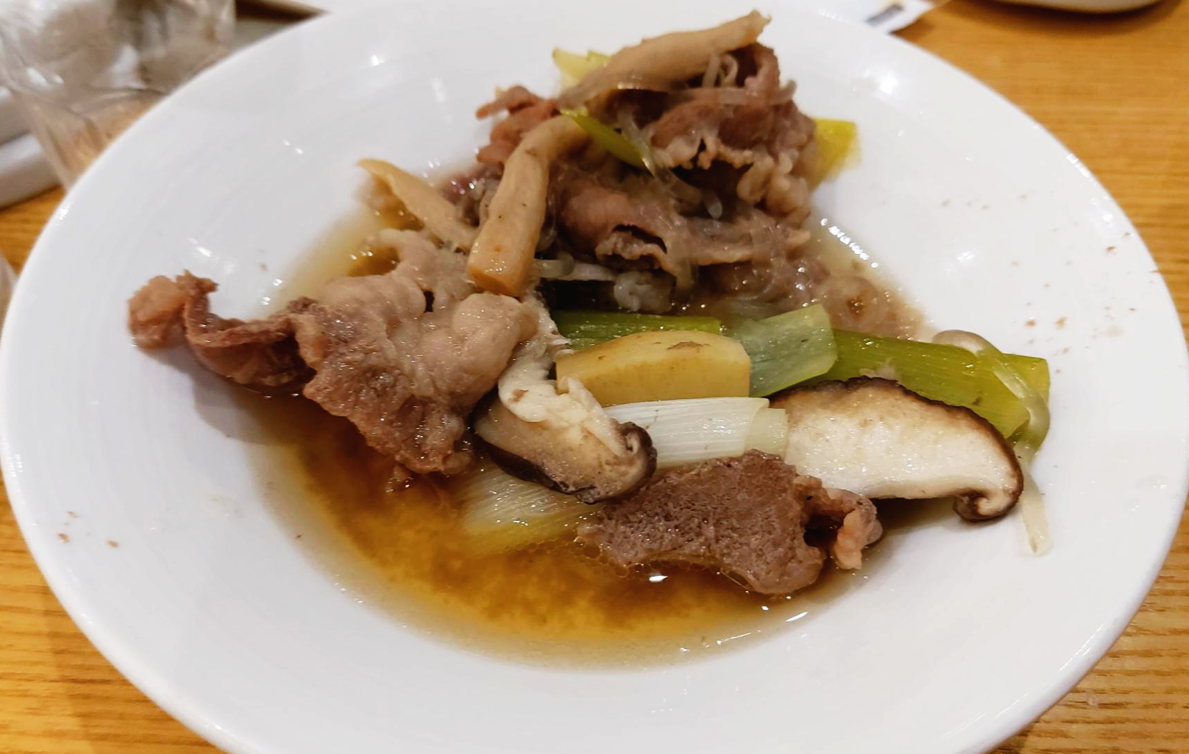 청송 소노벨 수달래 버섯전골