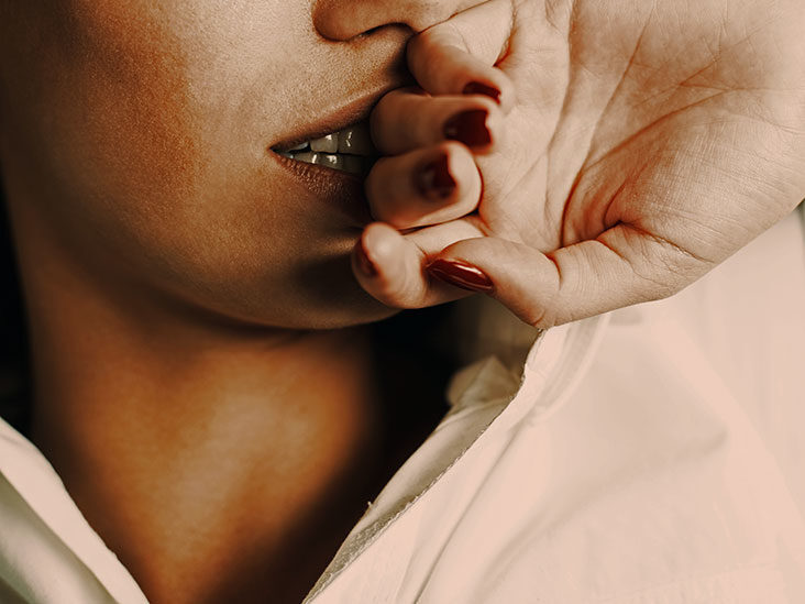 bdsm 디그레이더 파트너