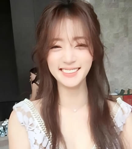 배우 송하윤 인스타