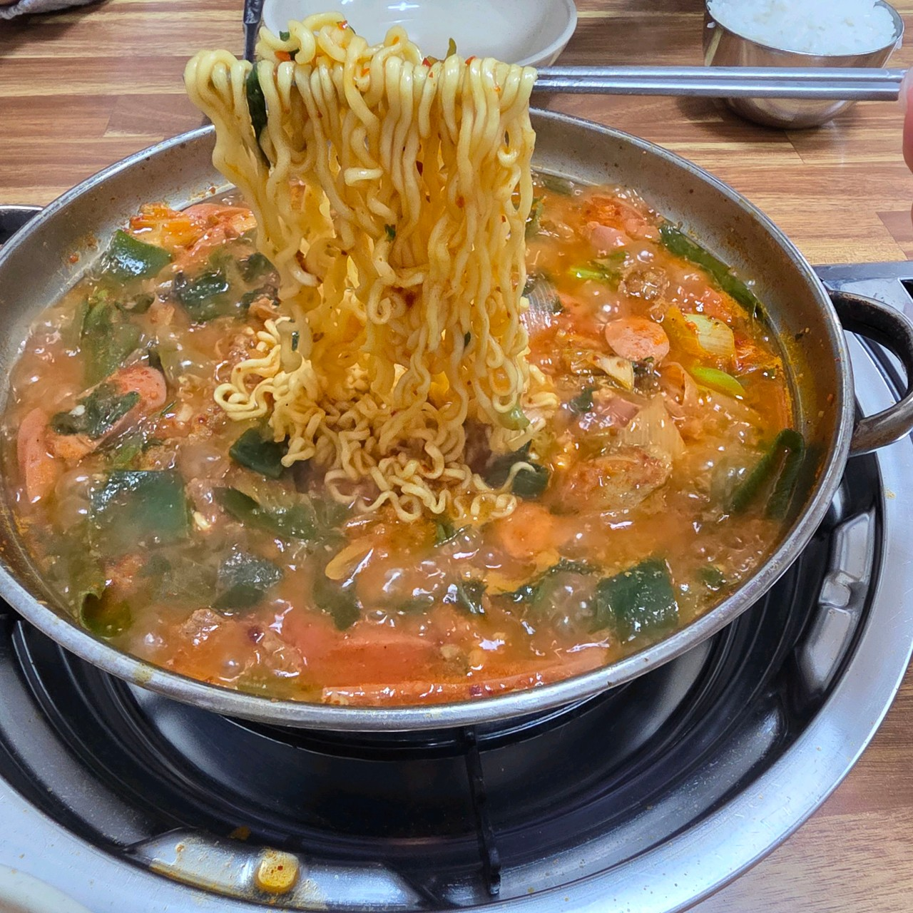 박가 삼거리 부대찌개
