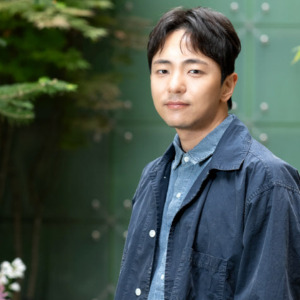 박천휴 작가