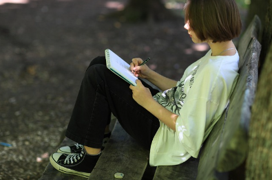 창작의 슬럼프: 영감이 떠나간 순간