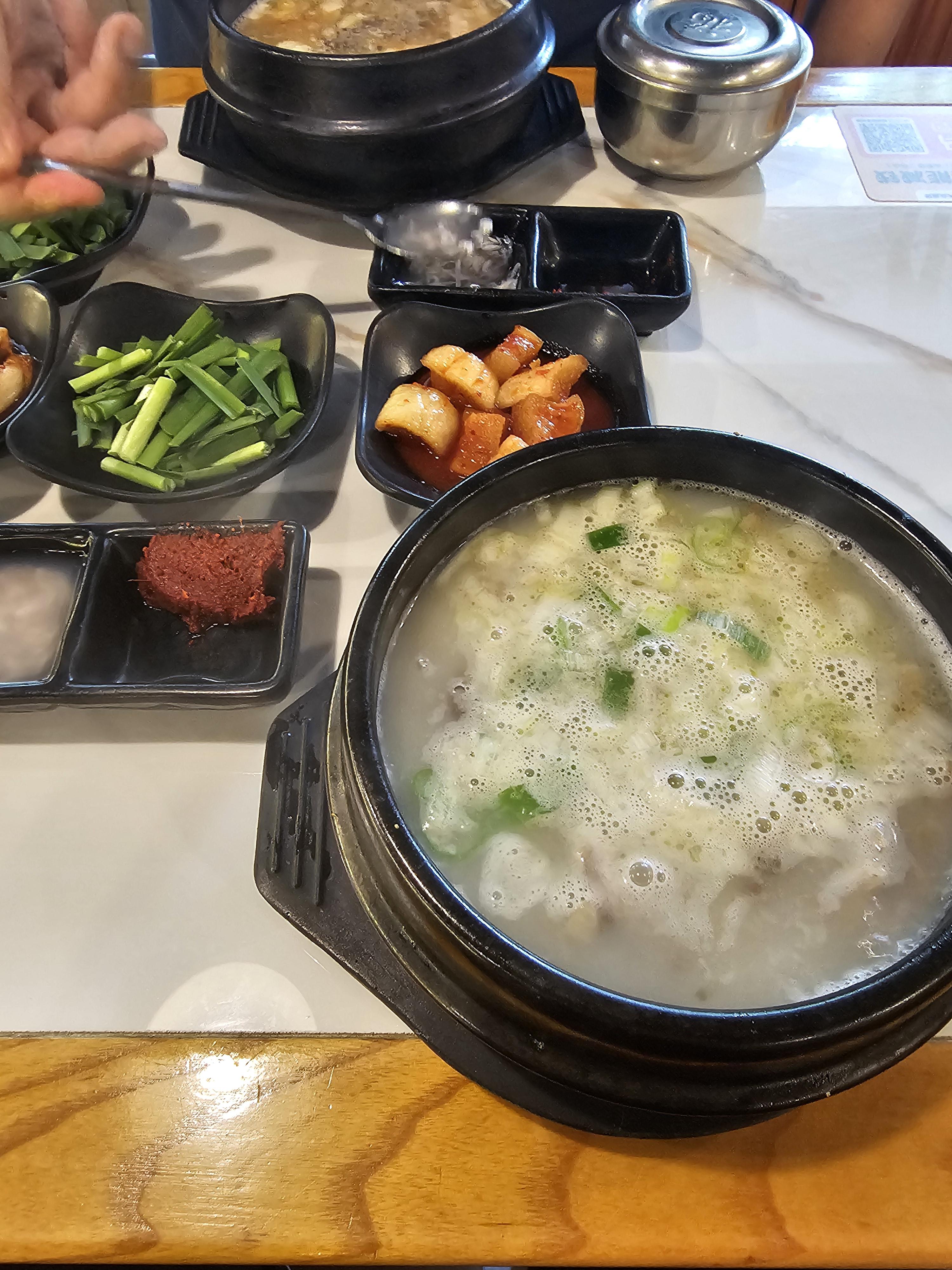 한국식당 해운대 순대국밥 내돈내먹