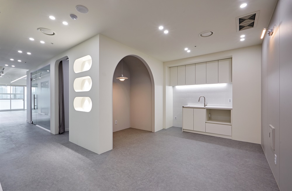 화이트톤사무실디자인