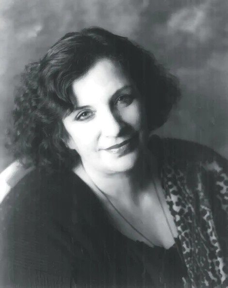 클라리사 핑콜라 에스테스 출처-네이버