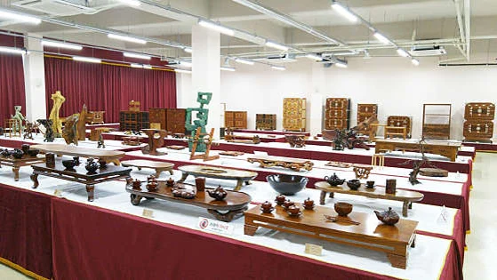 진주목공예전수관