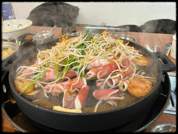 생생정보[가격파괴 Why] 맛집 권반장 삼겹살&amp;#44; 진짜 이 가격 맞아? 