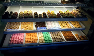 알록달록 마카롱 쇼케이스