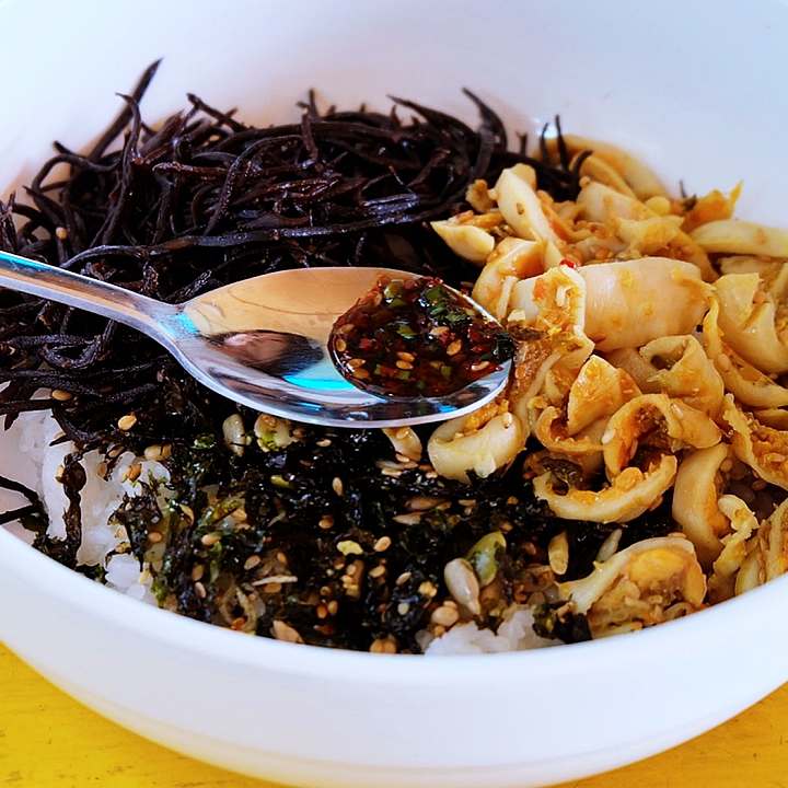 생생정보 멸치쌈밥 멍게비빔밥 갈치조림 맛집