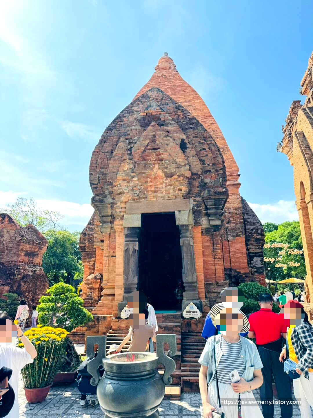 작은 사원 사진