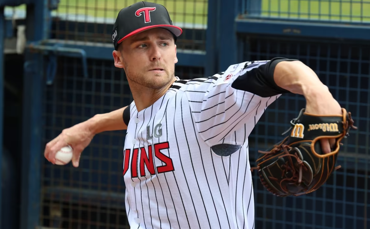 LG 1차전 선발 톨 허스트