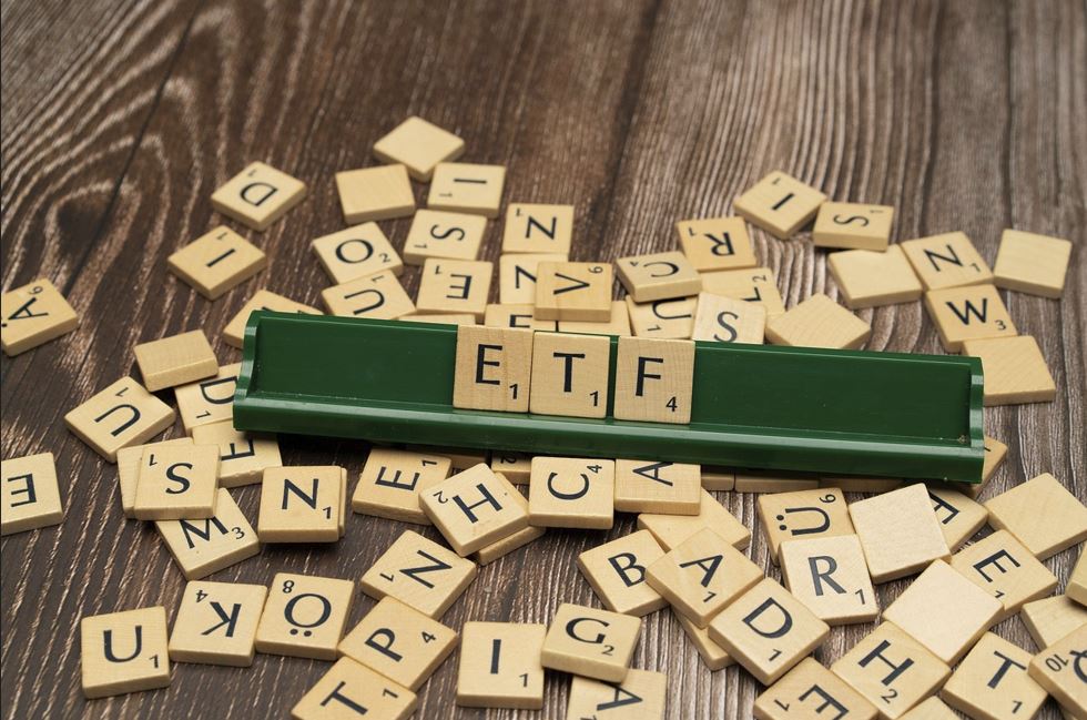 장기 보유 가능한 산업 ETF