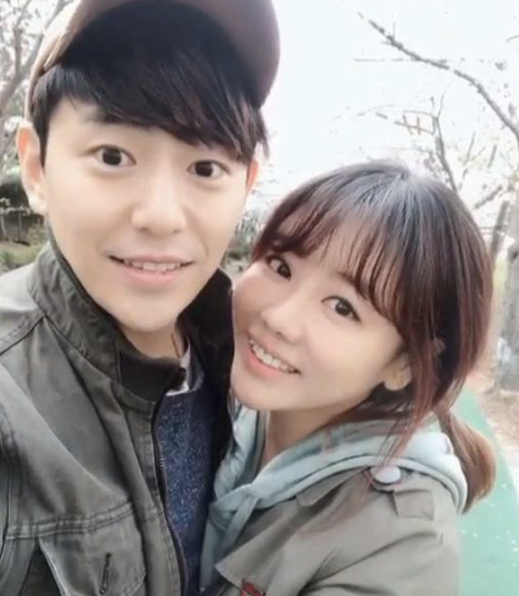 안용준 베니 셀카