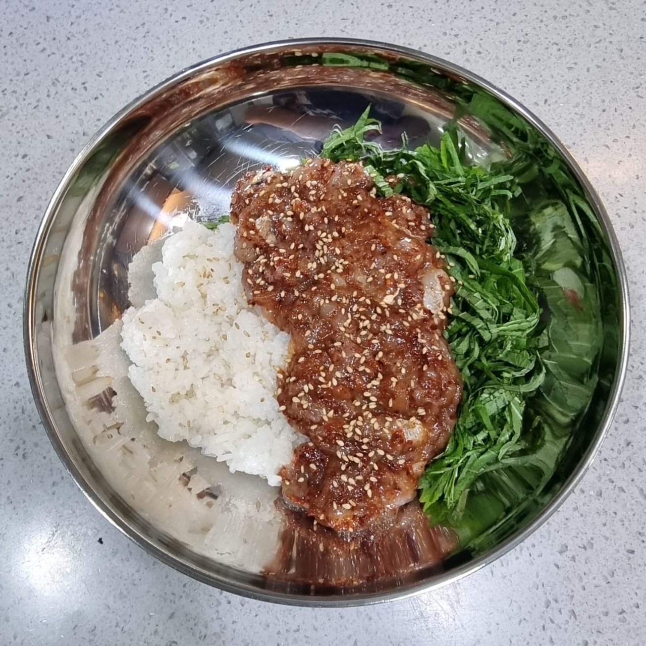 양념 게살 비빔밥