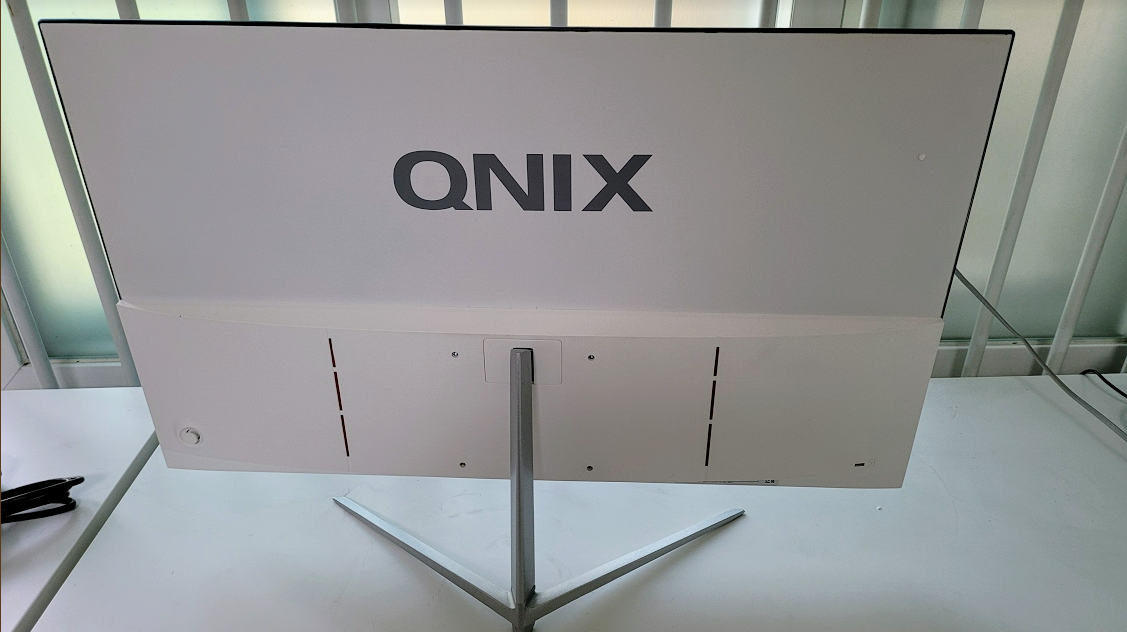 가성비 27인치 모니터 큐닉스 QX2775F 사진3