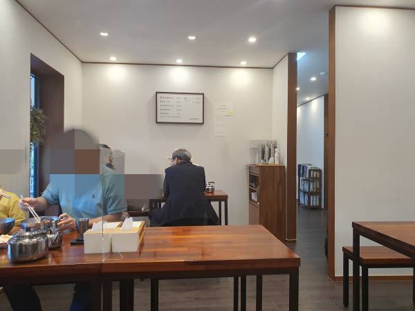 고기리막국수-내부1