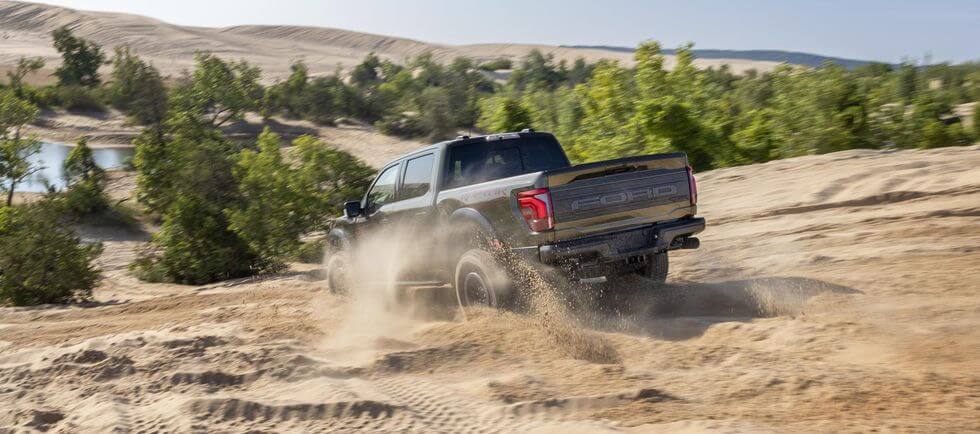 2024 포드 F-150 랩터 포토