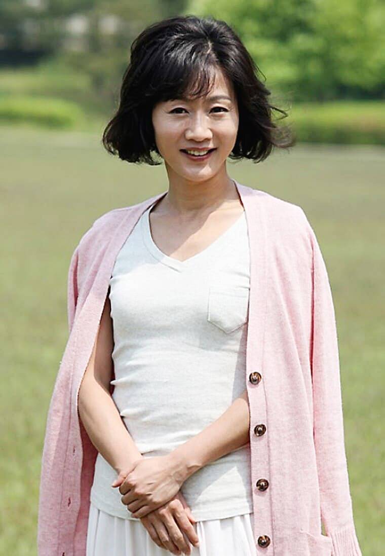 배우-방은희