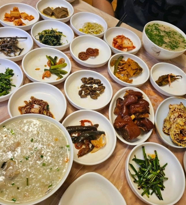 영광-백합죽-한정식-한성식당