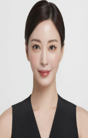 비율이 잘못된 증명사진 예시