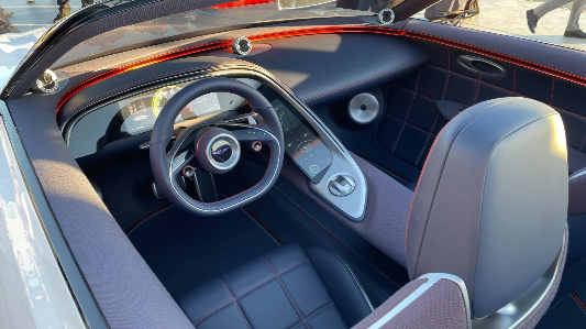 제네시스 X 컨버터블 내부디자인