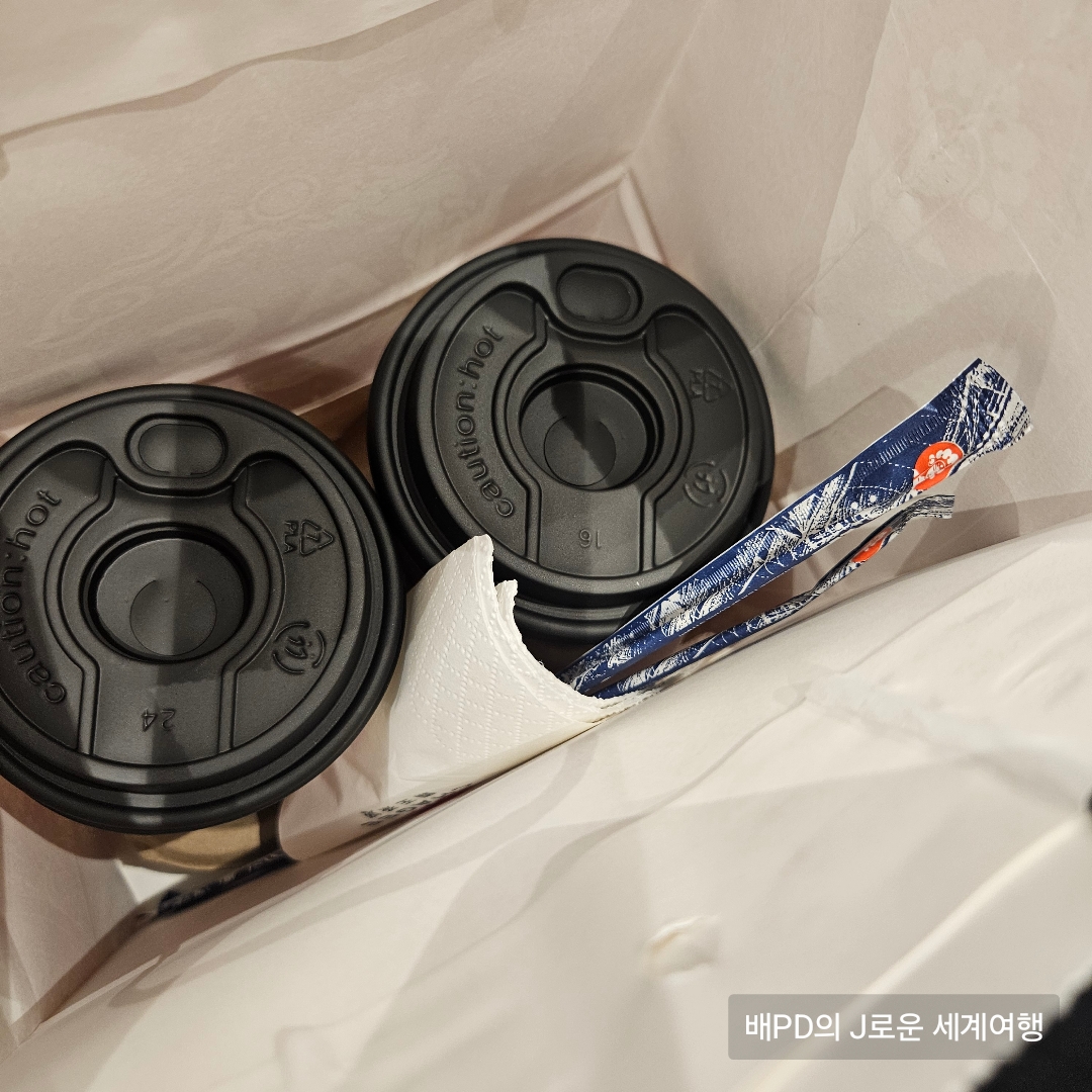 상하이 푸동공항 차지 CHAGEE 밀크티