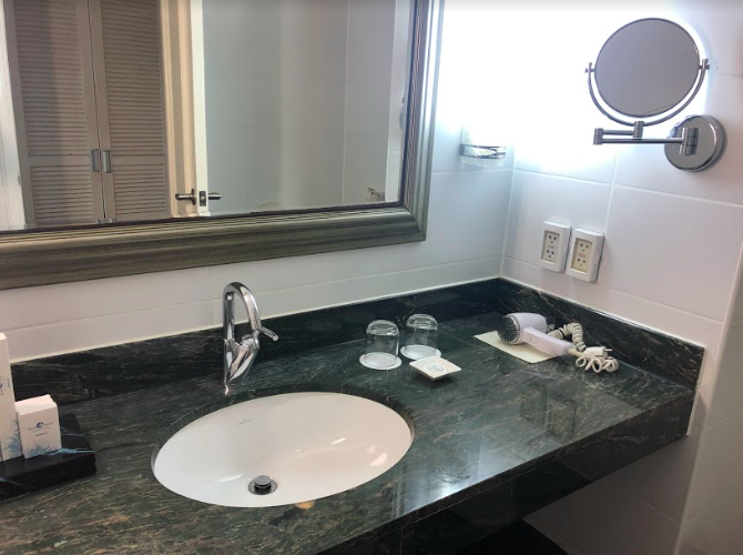 세부 제이파크 화장실 세면대