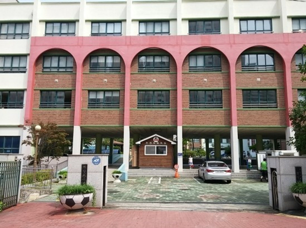 대암 초등학교 전경