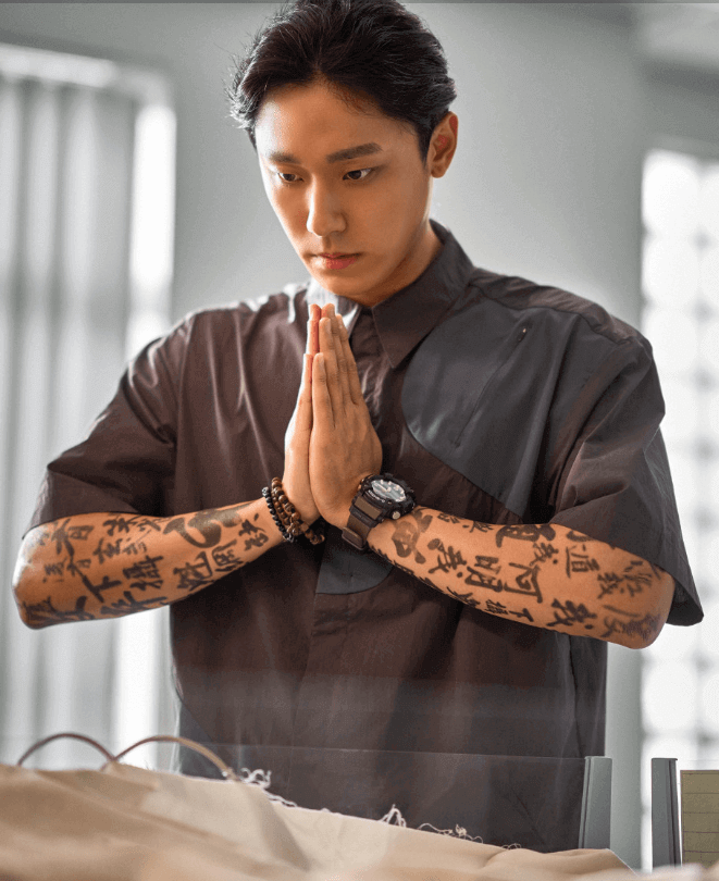 영화 파묘의 출연진 이도현