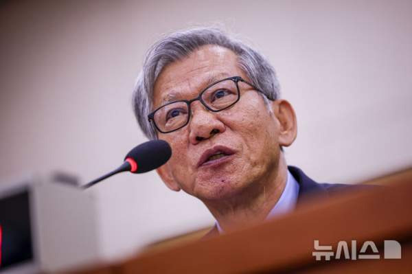 유홍준 친일파 글씨 논란 총정리｜박중양&middot;박원근 누구? 5만원 유묵&middot;국립중앙박물관 국감 사과&middot;나이 프로필