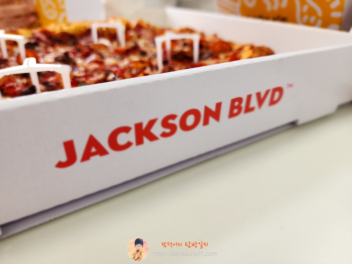 잭슨피자&amp;#44; 맘스터치 치킨