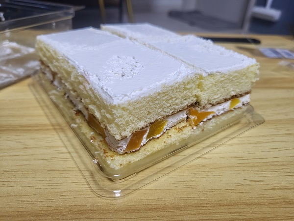 CU편의점 후르츠생크림케익