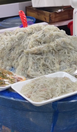 생활의 달인 젓가락 실치 건지기 달인 당진 장고항 실치회 맛집 옥겸이네 