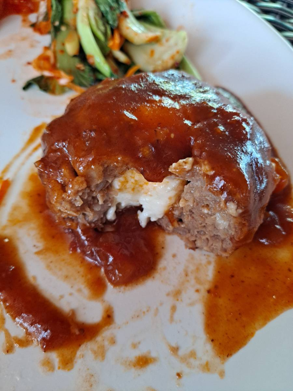 필그림 중식 치즈함박 맛있다