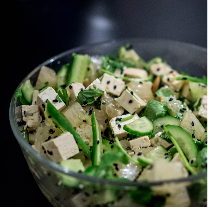 아침 식단 두부 샐러드 음식 사진