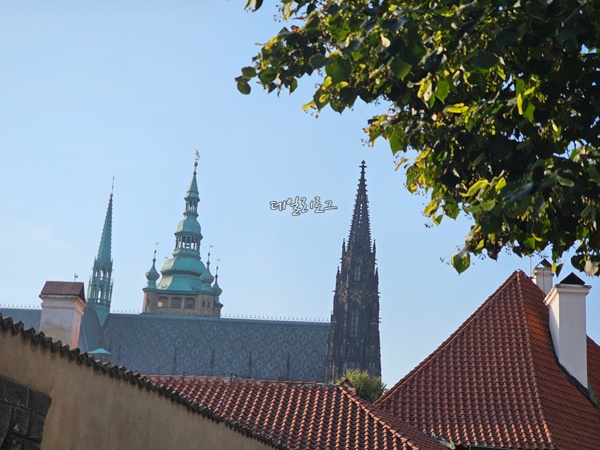 프라하성_걸어가는길