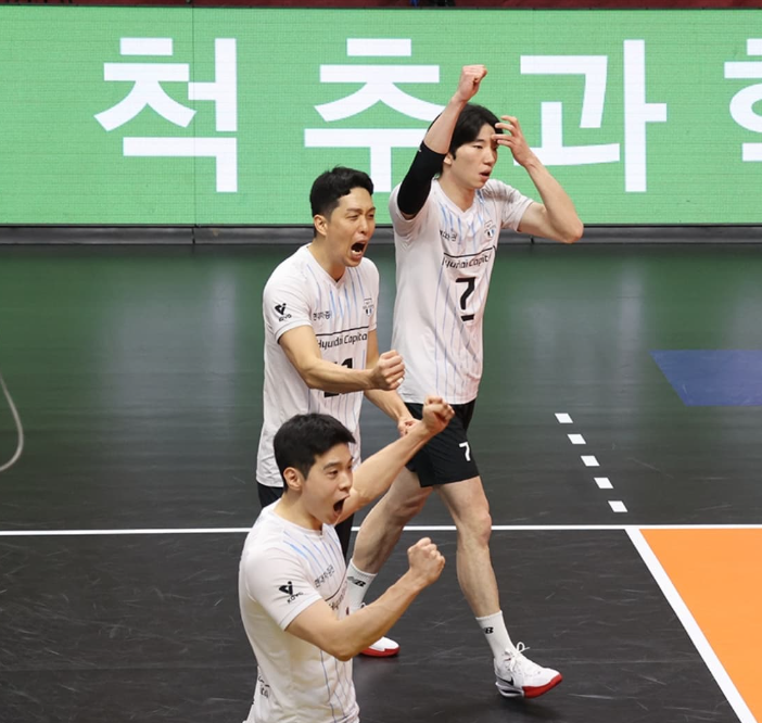 현대캐피탈 스카이워커스 배구단 허수봉, 최민호, 황승빈
