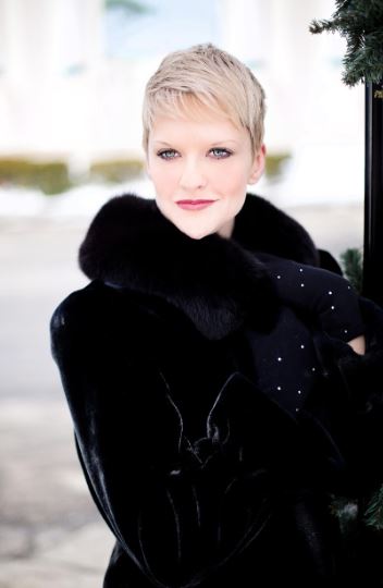 무스탕 여행룩 예시 사진