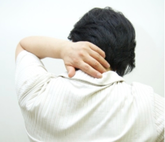 뒷골이 땡기는 증상