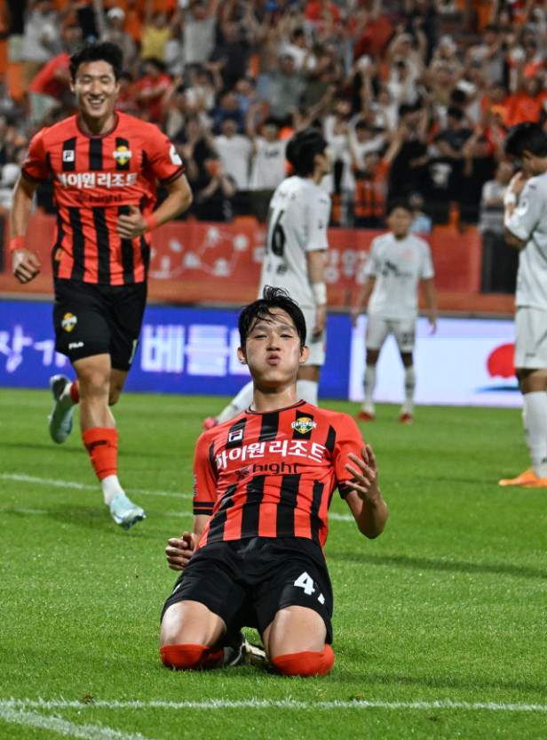 양민혁 선수 토트넘 이적